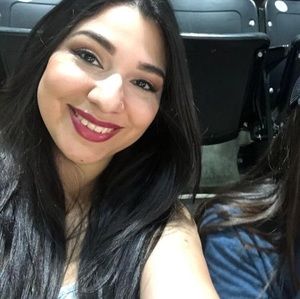 Meet your Posher, Selina